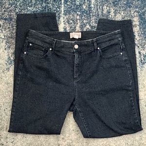 DESIGNED BY CHICO’S!! FANTASTIC CONDITION SHORT FABULOUS SLIMMING BLUE JEANS 👖